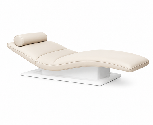 Nieuwe bekleding en restauratie voor de Geoffrey D. Harcourt Cleopatra Chaise Longue