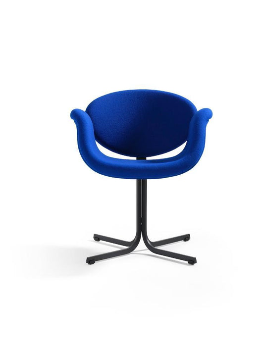 Vernieuw de sierlijke bekleding en het zitcomfort van deze herkenbare designfauteuil
